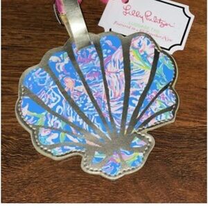 Lilly Pulitzer luggage tag featured in all together now print NWT